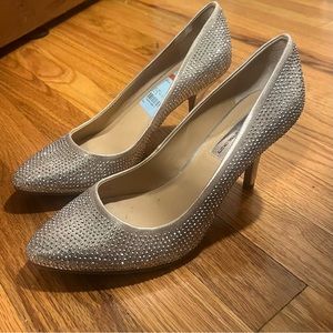 Rhinestone metallic heel